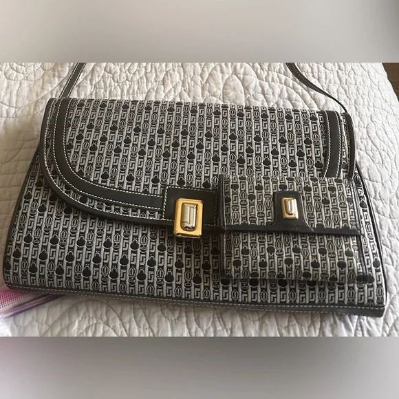 New vintage Judith Leiber large jaquered clutch fabric - Picture 12 of 12